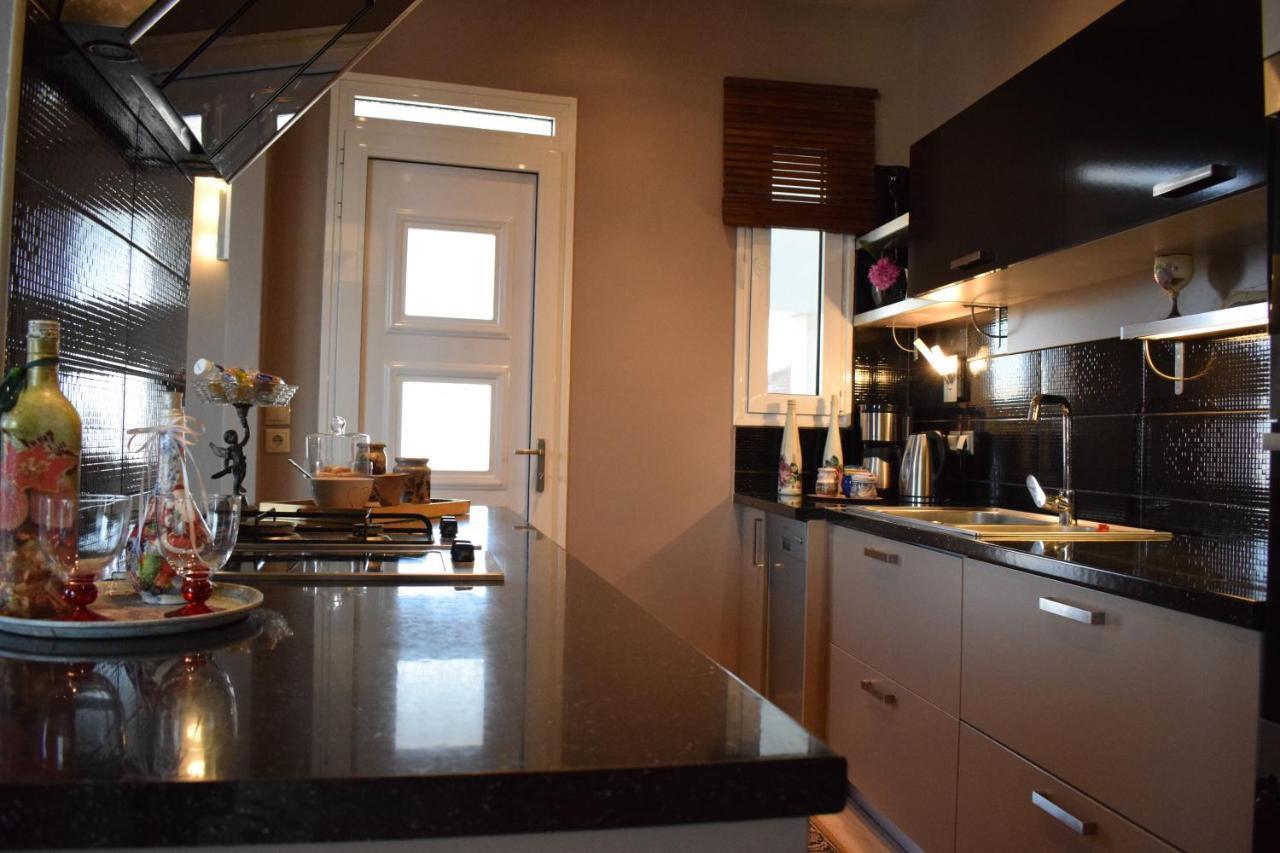 Five Stars In Trikala Apartamento Exterior foto