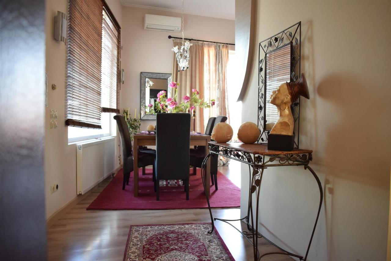 Five Stars In Trikala Apartamento Exterior foto